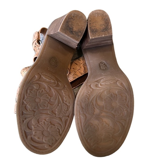 Sofft Pierz Tan Cork & Metallic Gold Chunky Heel Sandals in Gold Natural - 9.5 - Picture 12 of 16